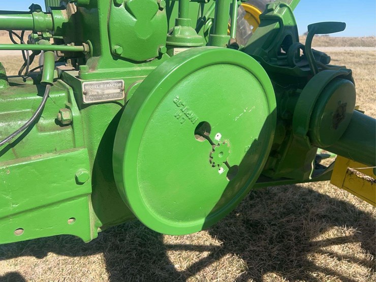 john-deere-model-b-image-59