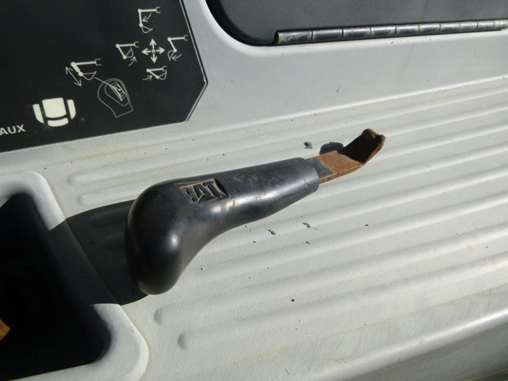 2007-caterpillar-420e-image-46