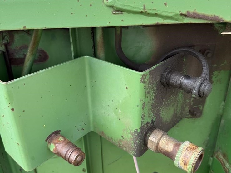 1985-john-deere-230r-image-13
