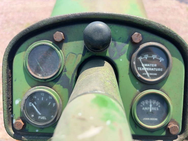 john-deere-630-image-56