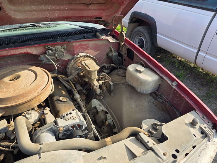 1989-chevrolet-cheyenne-3500-image-32