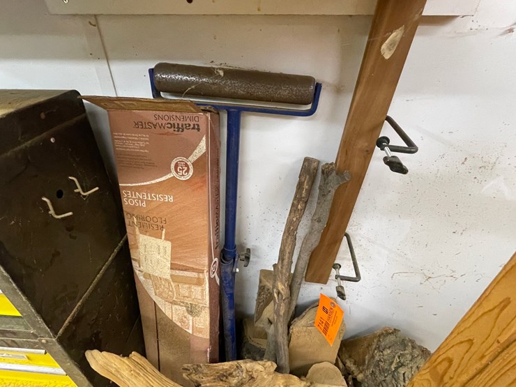 #7141-•-contents-of-wall-image-3