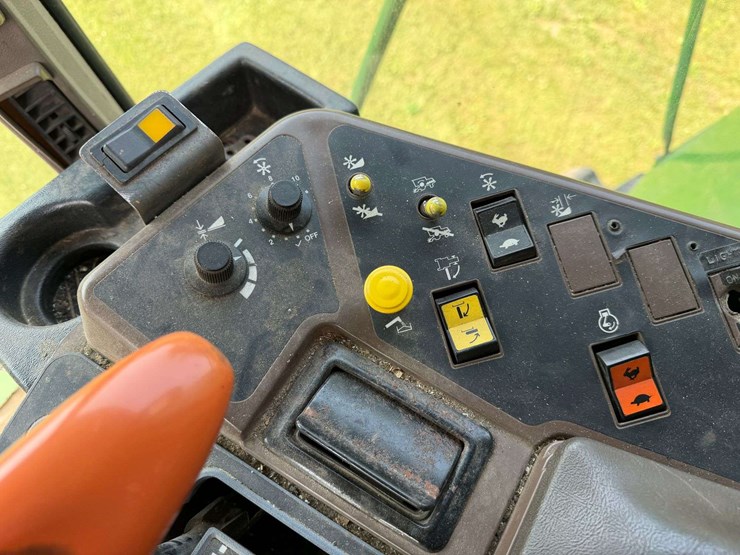 john-deere-9500-image-45