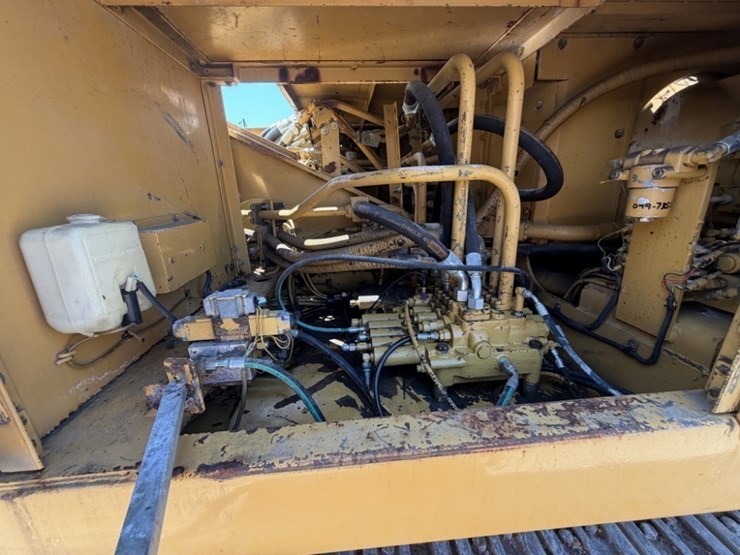 1990-caterpillar-el300b-image-26