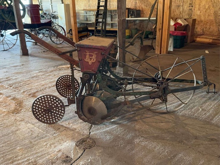 very-nice-original-van-brunt-model-v-grain-drill-image-2