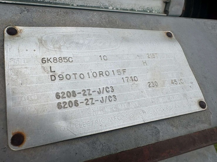 feterl-10x44-image-14