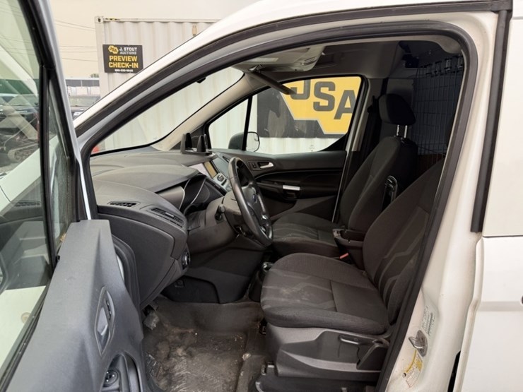 2016-ford-transit-connect-image-24