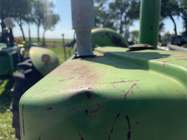 john-deere-720-image-13