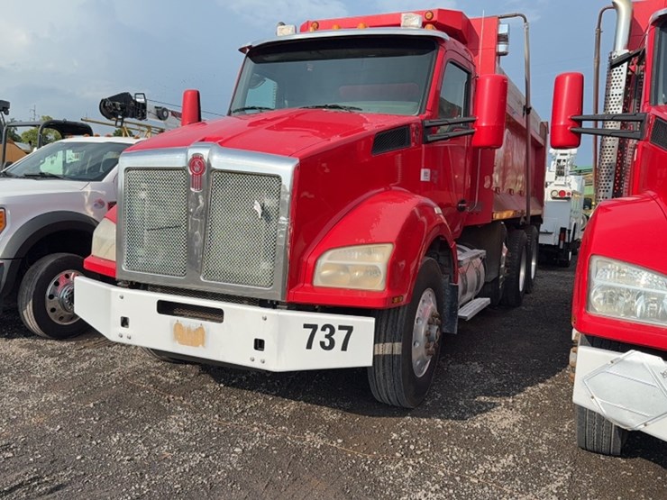 2016-kenworth-t880-image-1