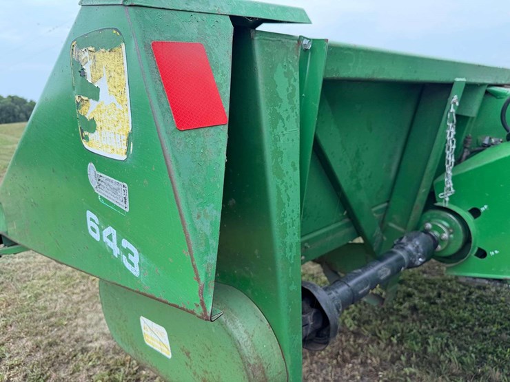 john-deere-643-image-17