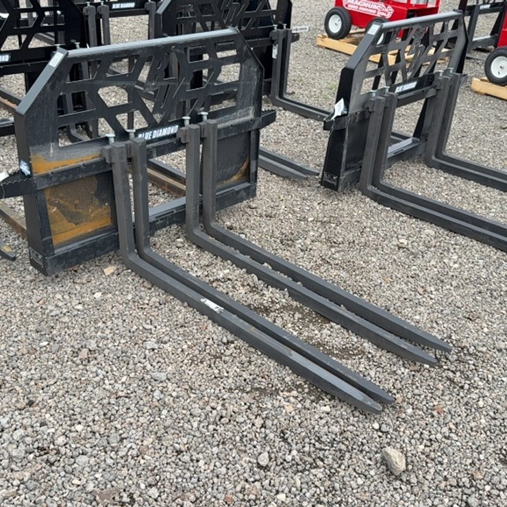 #2063 • BLUE DIAMOND 48" SKID STEER BRICK TINE