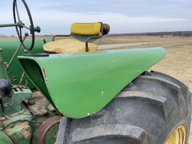 john-deere-720-image-55