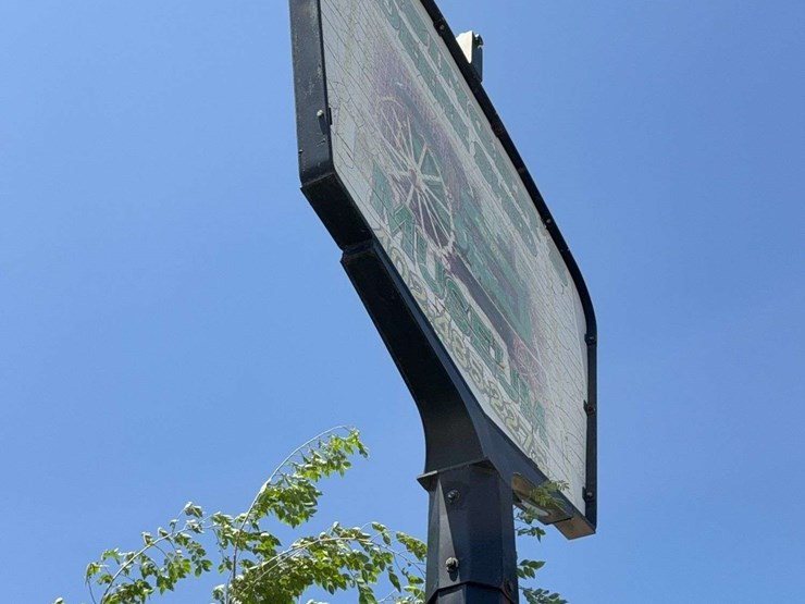 custom-made-filsinger-sign-on-sinclair-pole-image-9
