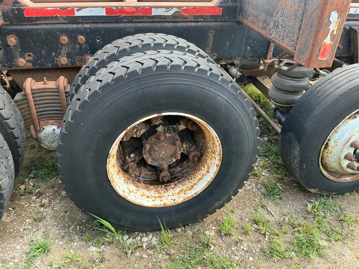 1994-mack-rd688s-image-44