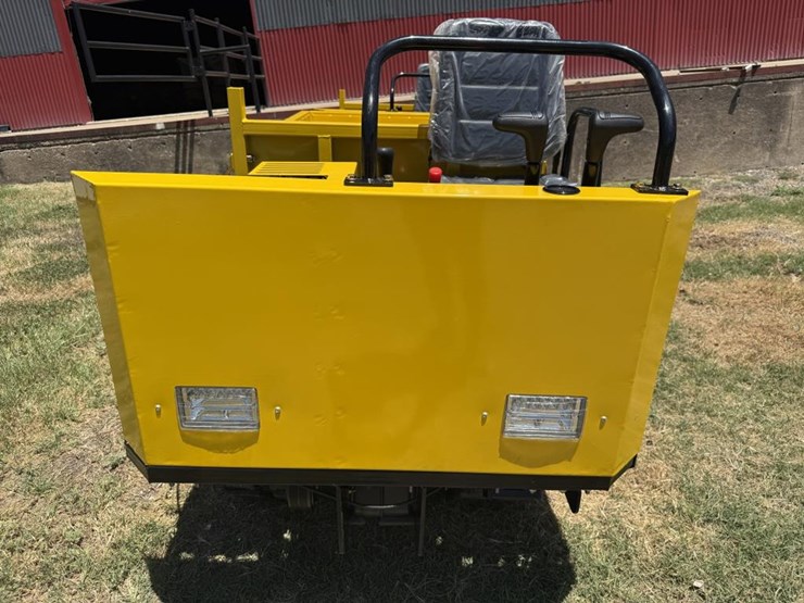 #239-•-crawler-dumper-w/-seat---cdws25-image-2