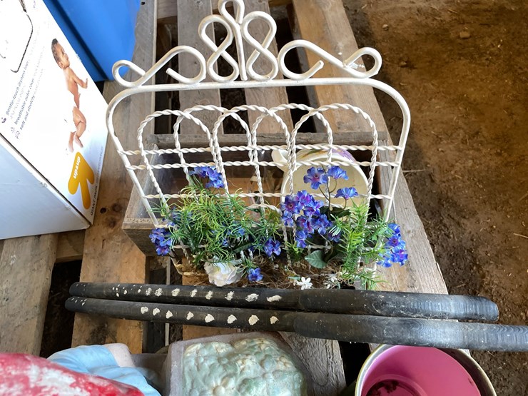 #4721-•-garden-items-image-12