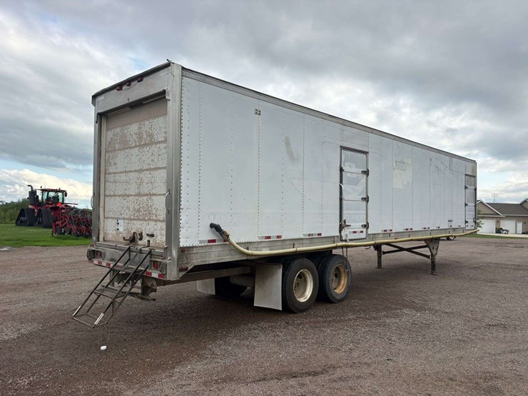 1991-utility-45'-image-5
