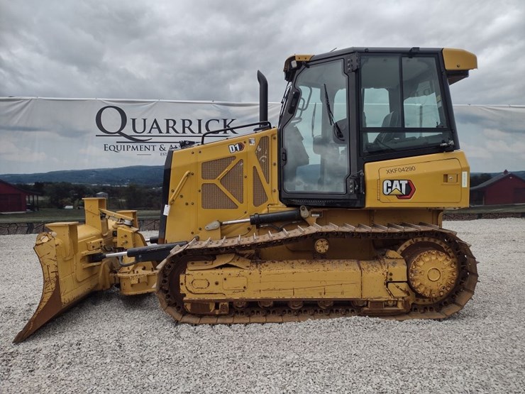 caterpillar-d1-image-1