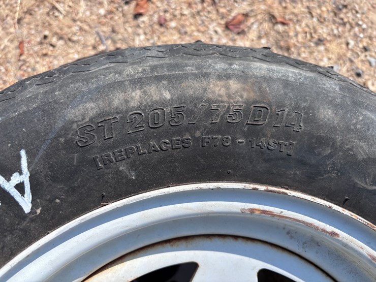 #1603-•-14in-trailer-rims-image-3
