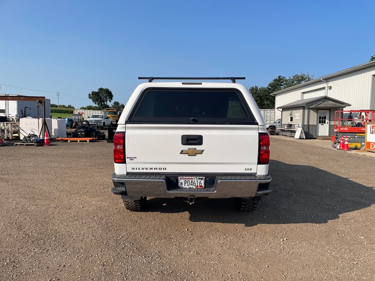 2015-chevrolet-1500-image-6