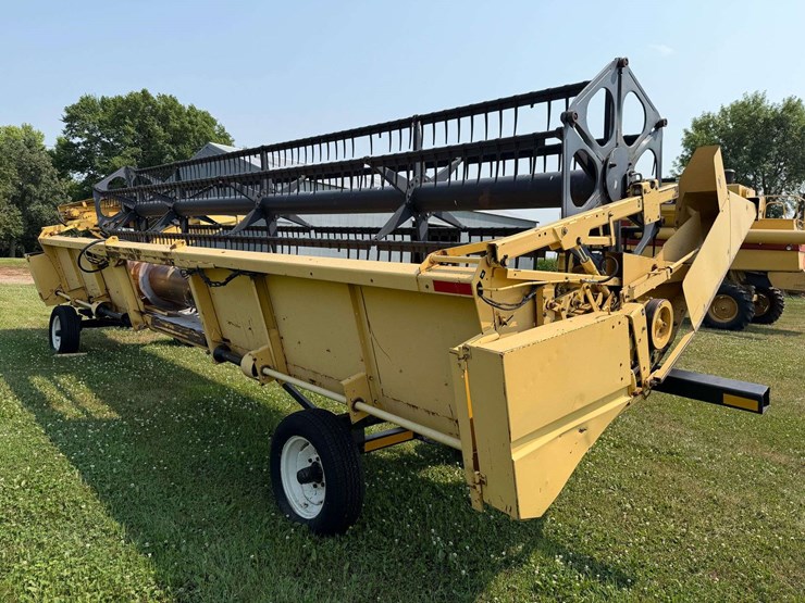 new-holland-973-image-30