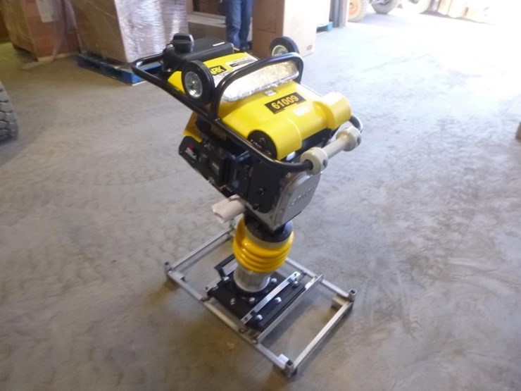 6.5hp-upright-tamper-image-2