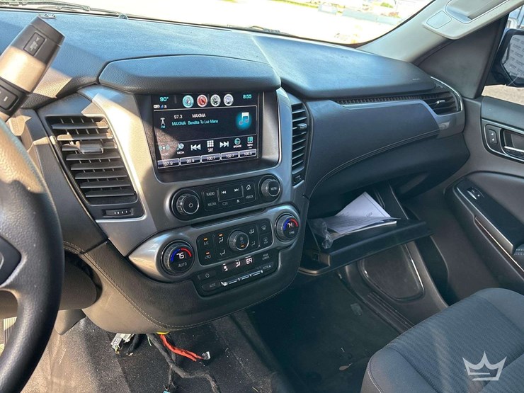 2020-chevrolet-tahoe-image-17