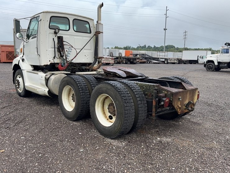 1997-ford-tractor-image-10