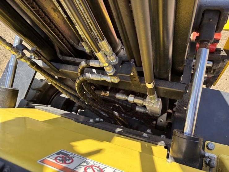 2021-hyster-h50xt-forklift-image-13