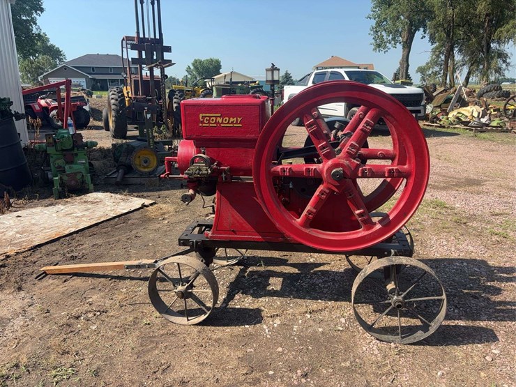 economy-7-horse-hit-and-miss-engine,-cart,-and-original-base-image-6