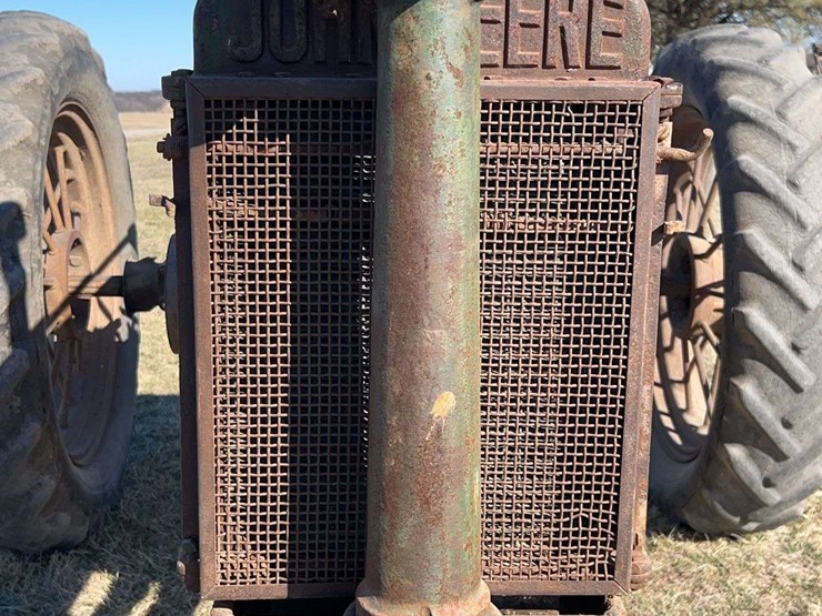 john-deere-model-b-image-9