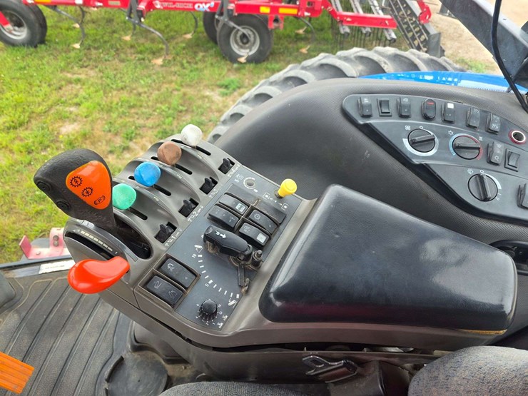 2006-new-holland-tg255-image-58
