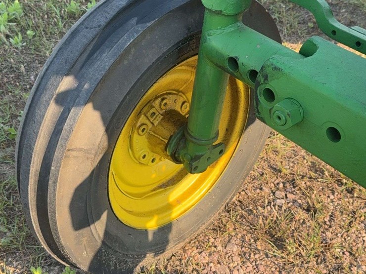 john-deere-620-image-10