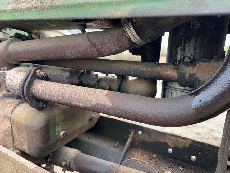 john-deere-model-b-image-21