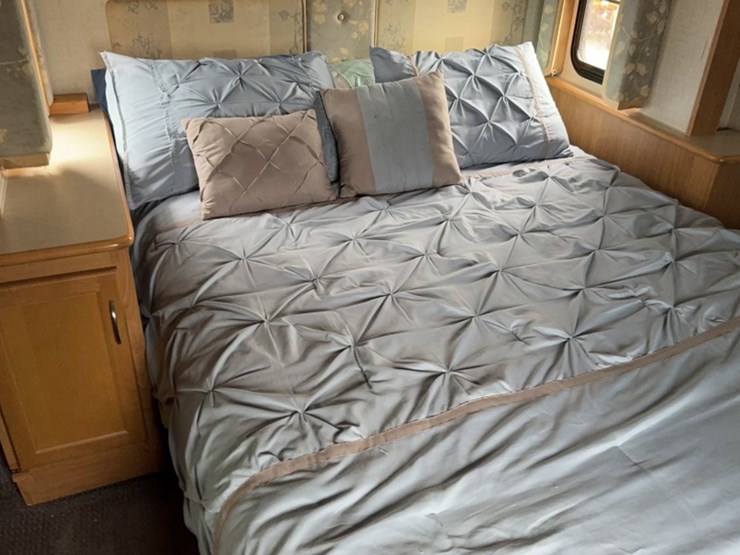 #3002-•-2007-fleetwood-southwind-32'-motor-home-image-45