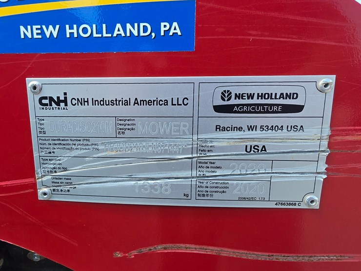 new-holland-210m-image-8