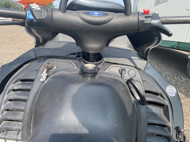 #2384-•-2000-polaris-rmk-800-snowmobile-image-12