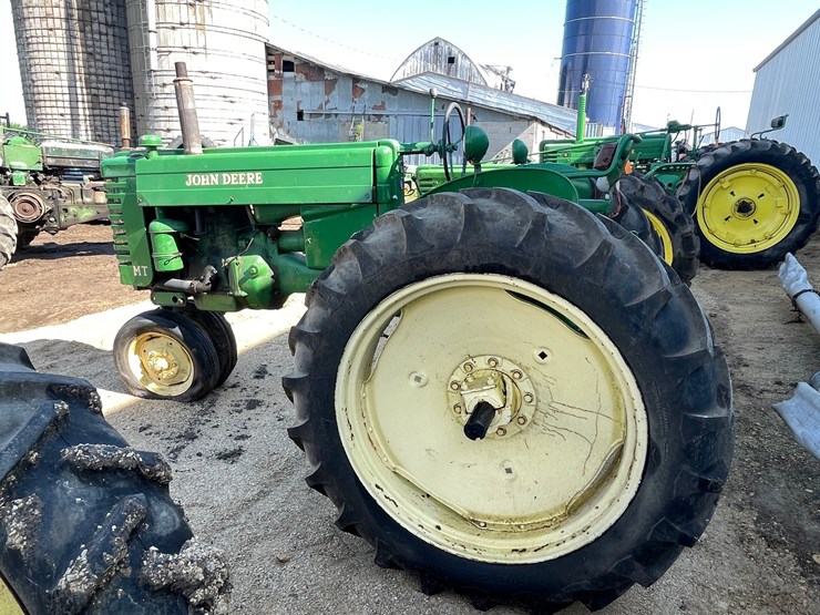 john-deere-mt-image-8