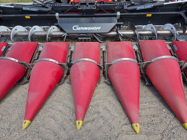 2007-geringhoff-rota-disc-12-row-30”-folding-corn-head,-single-point-hookup,-knives-in-really-good-s-image-14