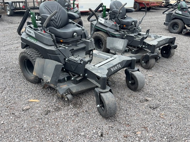 #3068-•-yakta-yxr-610-zero-turn-mower-image-3
