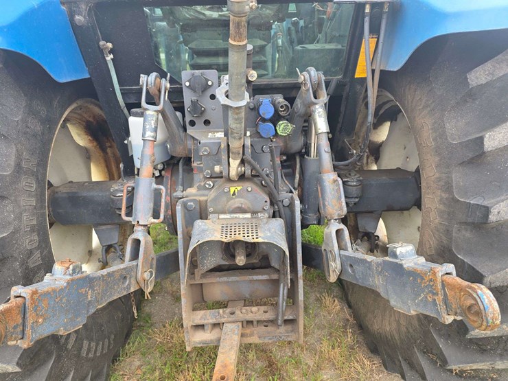 2002-new-holland-tl100-image-32