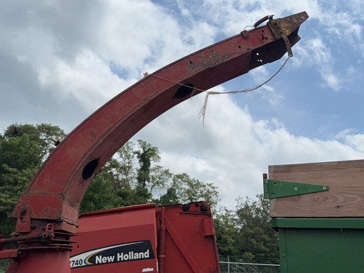 new-holland-782-image-7