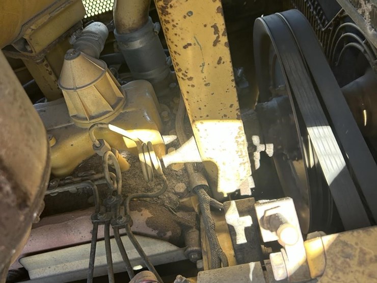 caterpillar-d6h-ii-image-34