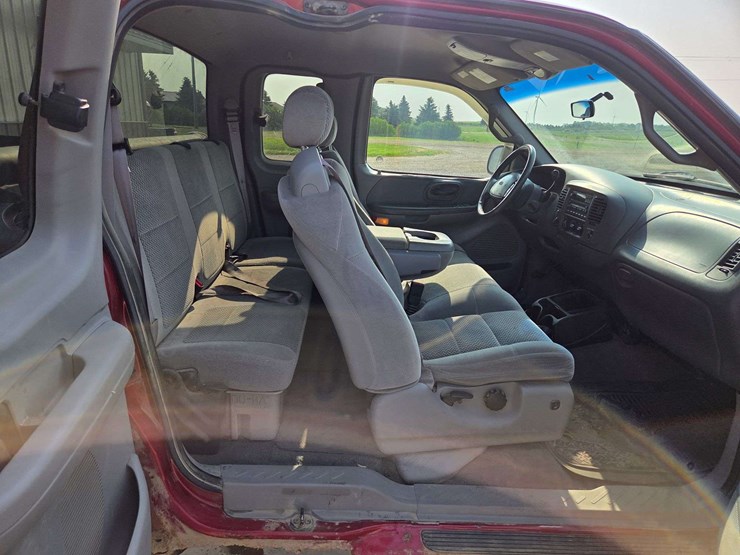 2002-ford-f150-image-36