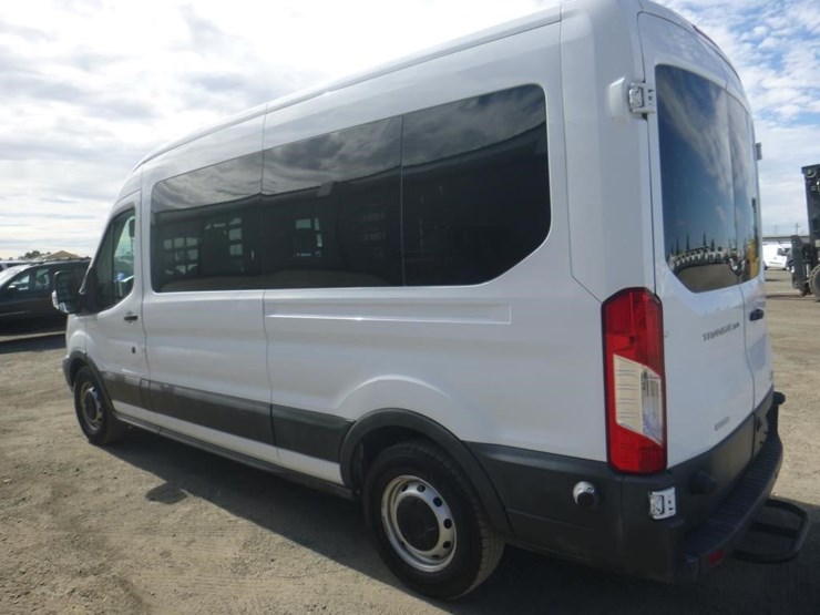 2017-ford-transit-image-4