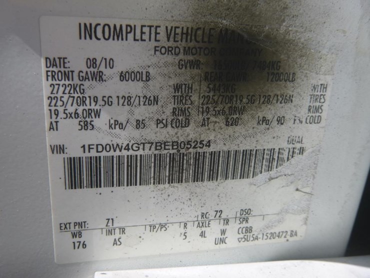 2011-ford-f450-image-22