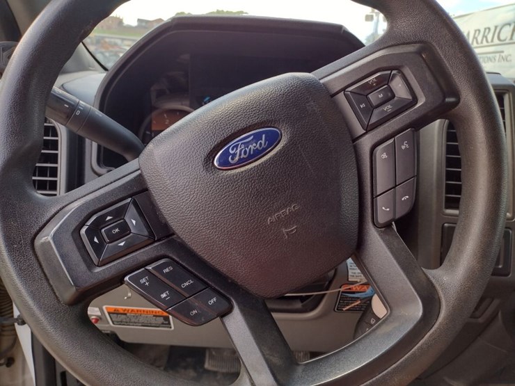 ford-f550-image-11