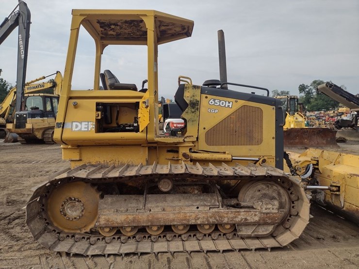 deere-650h-lgp-image-22
