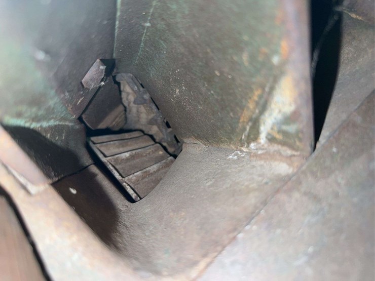 john-deere-no.-2-two-hole-corn-sheller-image-20