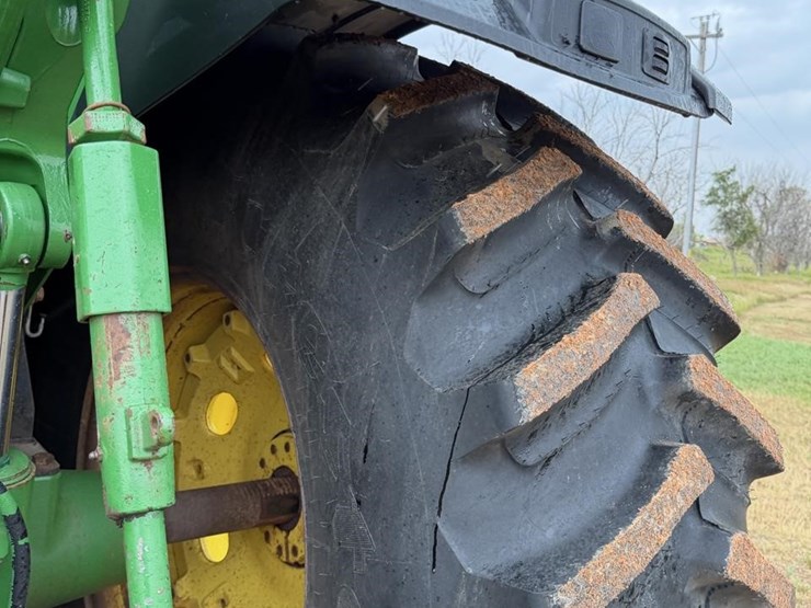 2012-john-deere-7230r-image-25